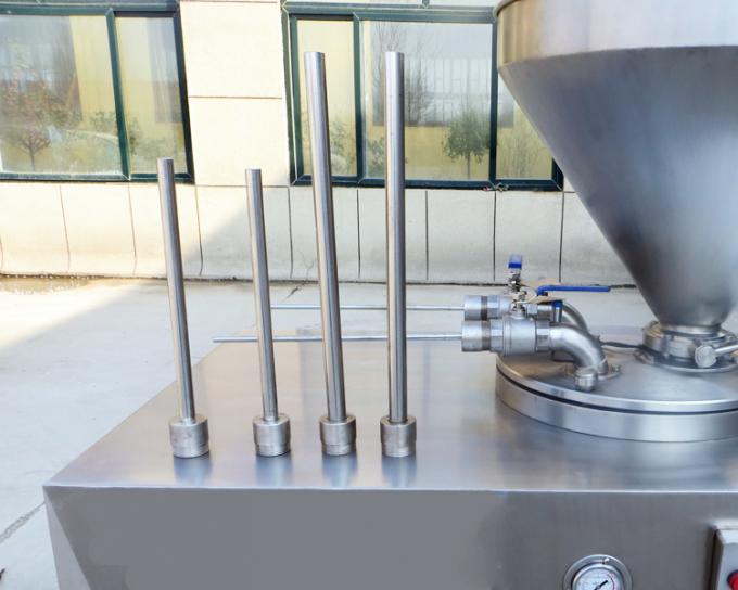 Handelshühnerwurst, die Maschinen-Wurst-Material-Füllmaschine herstellt