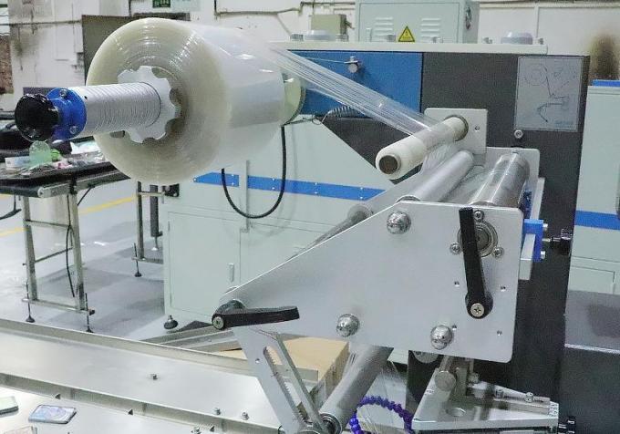 Volle automatische Pizza-Fluss-Satz-Brot-Süßigkeits-Seifen-Masken-Gemüsekissen-Verpackungsmaschine
