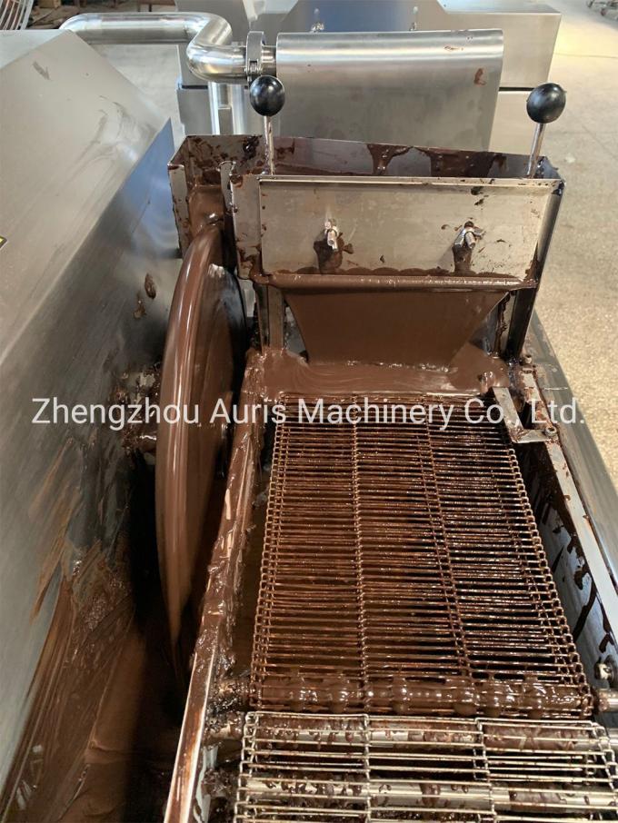 Kleine Schokoladen-Überziehmaschine goldener Eagle Chocolate Making Moulding Machine