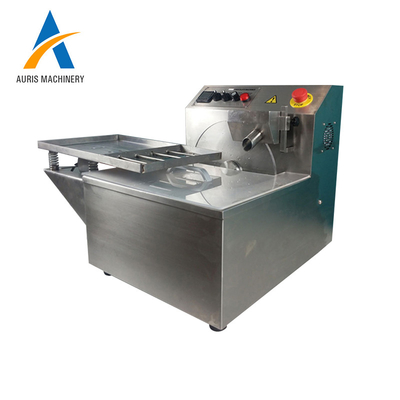 Kleine Tischplatten-Schokoladen-schmelzende Maschine 8kg 15kg für gewerbliche Hauptnutzung