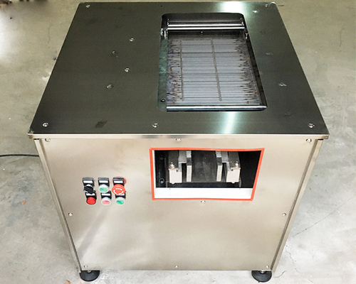 Diagonaler automatischer Fischschneiden-Maschinen-Karpfen Salmon Slicing Fish Deboning Machine