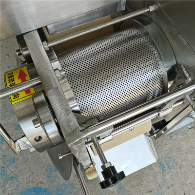 Fische der Knochen-Trennzeichen-Fleisch-Schneidemaschine-1.5kw, die Maschinerie verarbeiten